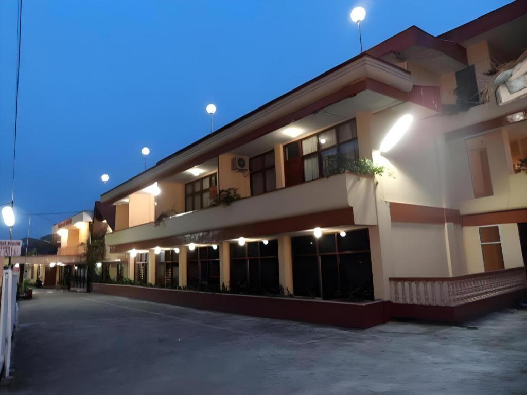 Hotel Benteng Bukittinggi Εξωτερικό φωτογραφία